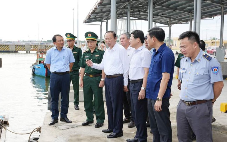 Thừa Thiên Huế: Nếu vi phạm về sơn số, sơn màu sắc tàu cá, sẽ không cho tàu rời cảng