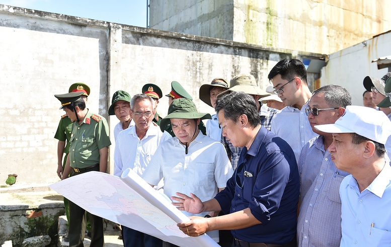 Cần làm tốt công tác dự báo sạt lở bờ biển, kiên quyết di dời dân cư ra khỏi vùng xung yếu- Ảnh 9.