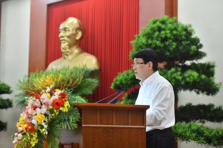 Tổng Bí thư, Chủ tịch nước gặp mặt các đồng chí lãnh đạo, nguyên lãnh đạo Đảng, Nhà nước- Ảnh 4. Tổng Bí thư, Chủ tịch nước gặp mặt các đồng chí lãnh đạo, nguyên lãnh đạo Đảng, Nhà nước- Ảnh 4.