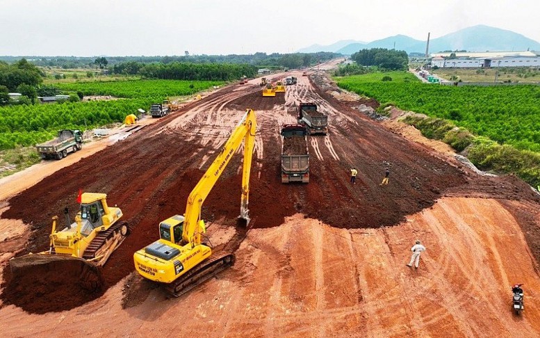 Công điện của Thủ tướng chỉ đạo quyết liệt đẩy nhanh giải phóng mặt bằng các công trình, dự án quan trọng quốc gia, trọng điểm ngành GTVT