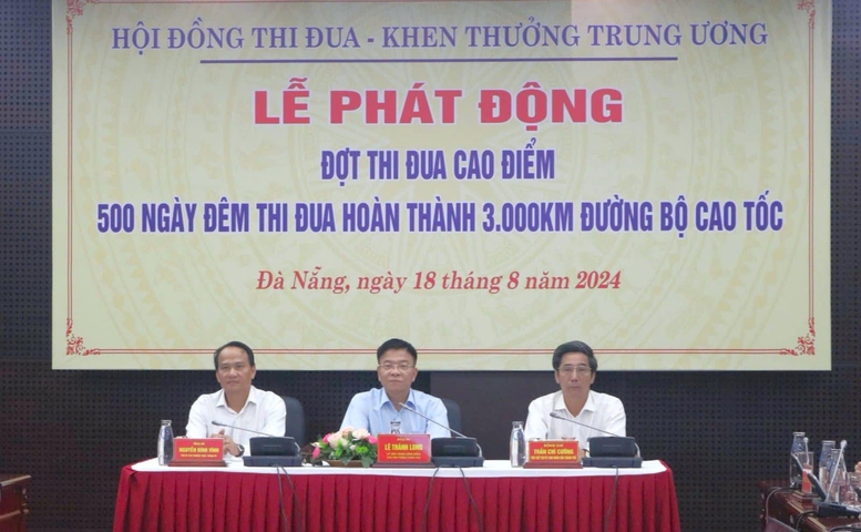 Thủ tướng: Chung sức, đồng lòng để có ít nhất 3.000 km cao tốc vào năm 2025- Ảnh 3.