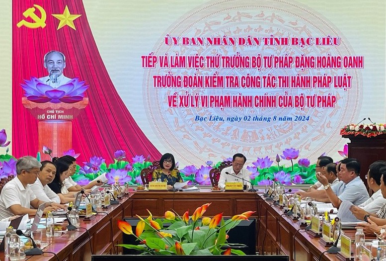 Bộ Tư pháp kiểm tra công tác thi hành pháp luật về xử lý vi phạm hành chính tại Bạc Liêu- Ảnh 1.