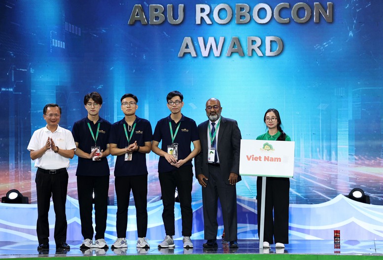 Khép lại ABU Robocon 2024: Đội Việt Nam về nhì- Ảnh 9.