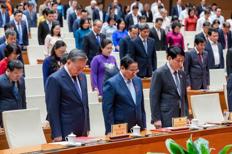 Quốc hội bầu Chánh án, Viện trưởng, phê chuẩn bổ nhiệm 3 Phó Thủ tướng, 2 Bộ trưởng- Ảnh 2.