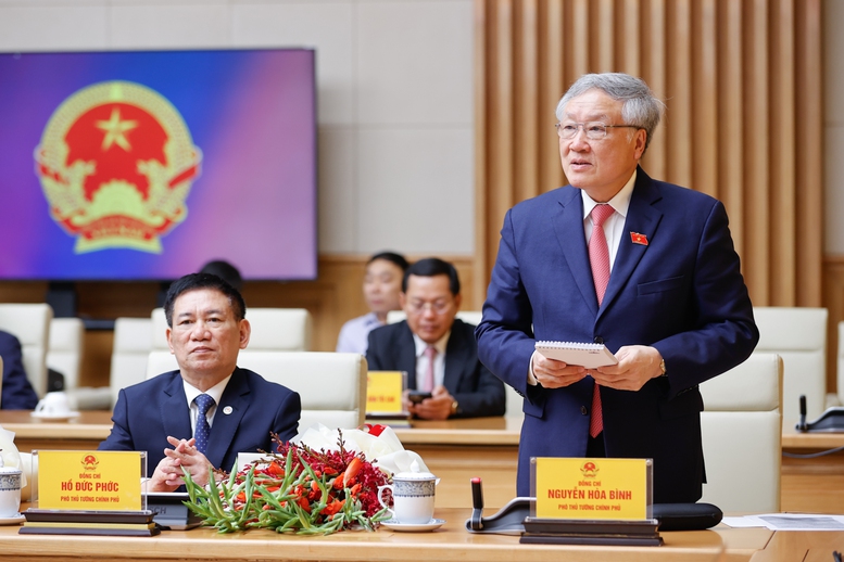 Thủ tướng Phạm Minh Chính giao nhiệm vụ cho 3 Phó Thủ tướng và 2 Bộ trưởng- Ảnh 9. Thủ tướng Phạm Minh Chính giao nhiệm vụ cho 3 Phó Thủ tướng và 2 Bộ trưởng- Ảnh 9.