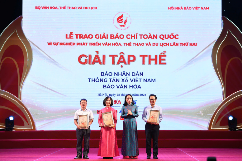 Trao Giải Báo chí toàn quốc 'Vì sự nghiệp phát triển văn hóa, thể thao và du lịch' lần thứ hai- Ảnh 2.