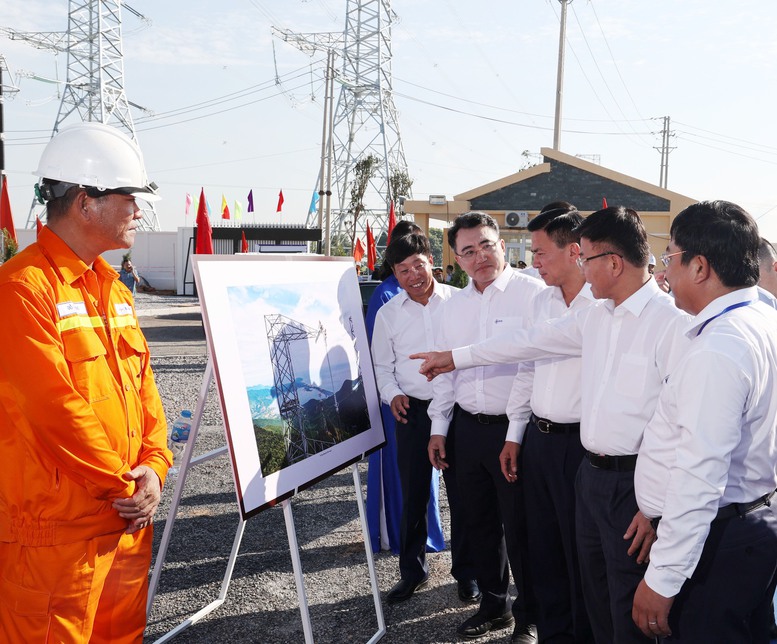 Dự án 500 kV mạch 3: Thi công thần tốc và lập nhiều kỷ lục- Ảnh 6.