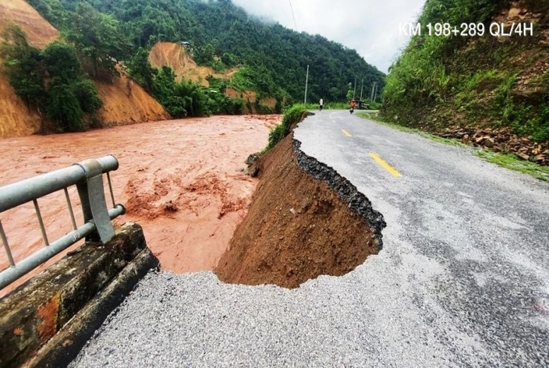 Nhiều khu vực đề phòng mưa lớn, nguy cơ lũ quét và sạt lở đất- Ảnh 1.