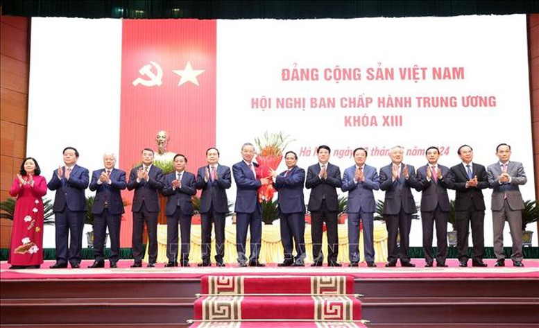 Đồng chí Tô Lâm được bầu giữ chức Tổng Bí thư Ban Chấp hành Trung ương Đảng Cộng sản Việt Nam- Ảnh 3.