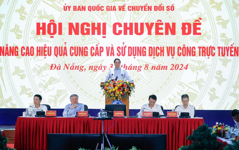 Thủ tướng: Tạo thuận lợi nhất, phục vụ tốt nhất cho người dân, doanh nghiệp thực hiện TTHC