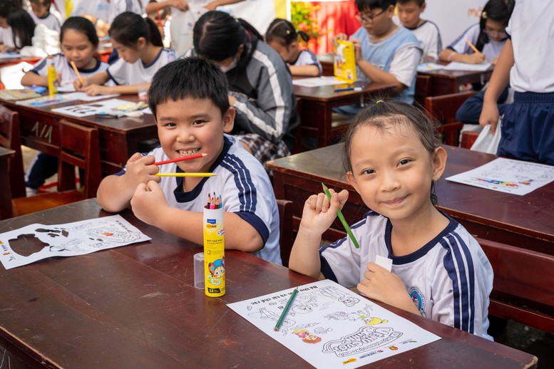 Trải nghiệm 'Em vẽ sắc màu tình nguyện' đầy ý nghĩa- Ảnh 4.