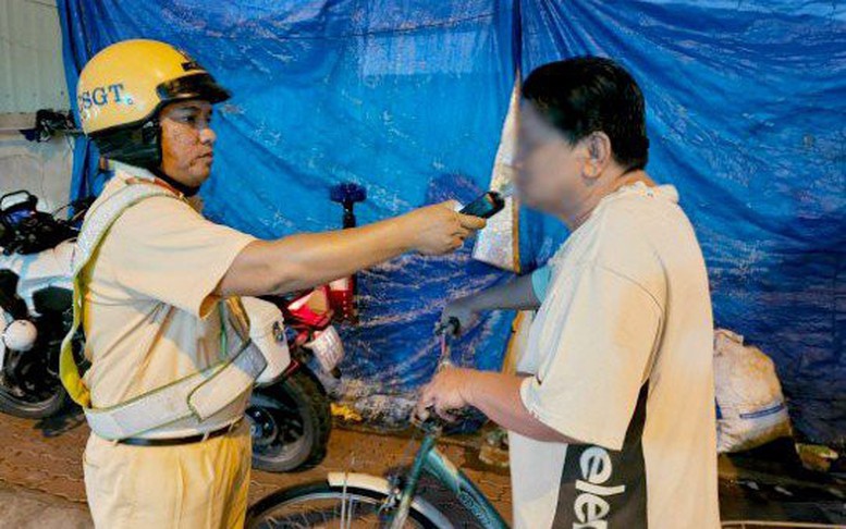Đi xe đạp vi phạm nồng độ cồn bị phạt bao nhiêu?