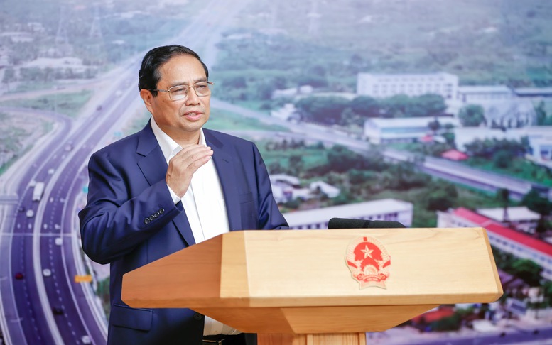 Thủ tướng: Tăng tốc, bứt phá để hoàn thành thêm 1.200 km cao tốc vào năm 2025
