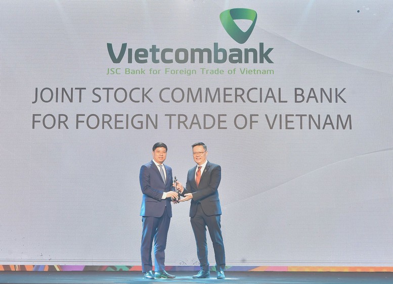 Vietcombank nhận giải thưởng “Nơi làm việc tốt nhất châu Á” năm 2024- Ảnh 1.