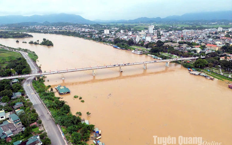 Bảo đảm an toàn cho người dân và tài sản khi hồ thủy điện Tuyên Quang xả lũ