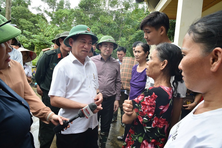 Phó Thủ tướng Hồ Đức Phớc kiểm tra, chỉ đạo công tác phòng, chống mưa lũ tại Bắc Kạn- Ảnh 1.