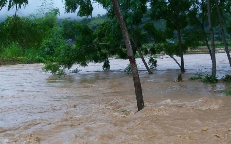 Lũ trên sông Bôi (Hòa Bình) đang lên nhanh, dự báo trên mức báo động III