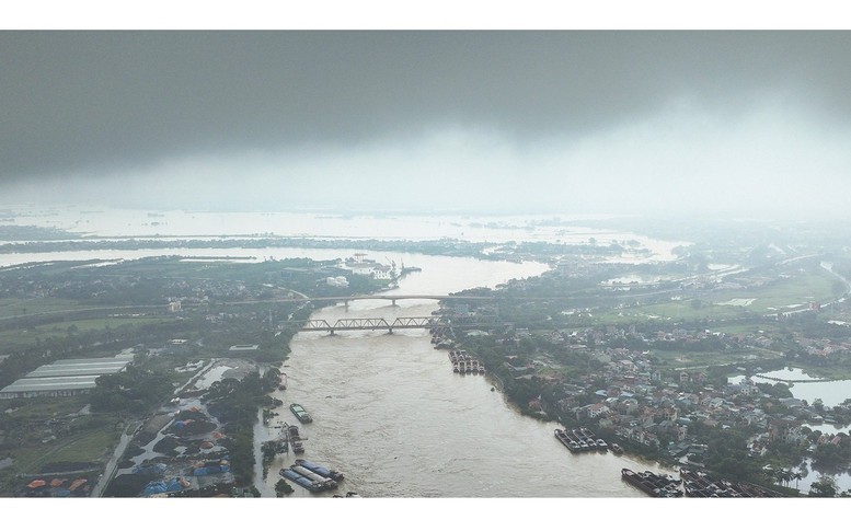 Mực nước sông Hồng tại Hà Nội đang chững lại, nội đô an toàn