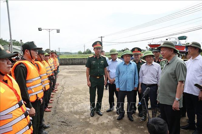 Tổng Bí thư, Chủ tịch nước Tô Lâm kiểm tra công tác phòng, chống lụt bão tại Tuyên Quang- Ảnh 3.