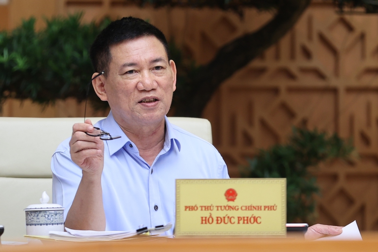 Thủ tướng: Pháp luật phải vừa quản lý chặt chẽ, vừa kiến tạo phát triển- Ảnh 5. Thủ tướng: Pháp luật phải vừa quản lý chặt chẽ, vừa kiến tạo phát triển- Ảnh 5.
