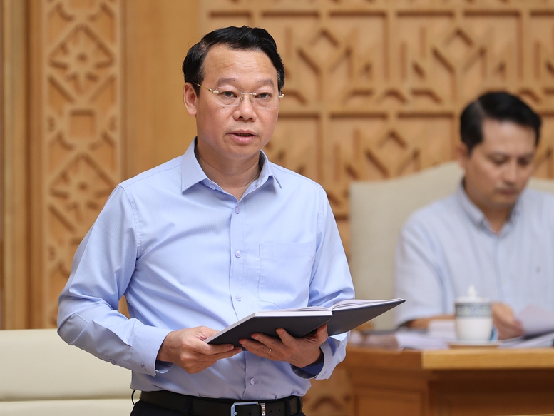 Thủ tướng: Pháp luật phải vừa quản lý chặt chẽ, vừa kiến tạo phát triển- Ảnh 4. Thủ tướng: Pháp luật phải vừa quản lý chặt chẽ, vừa kiến tạo phát triển- Ảnh 4.
