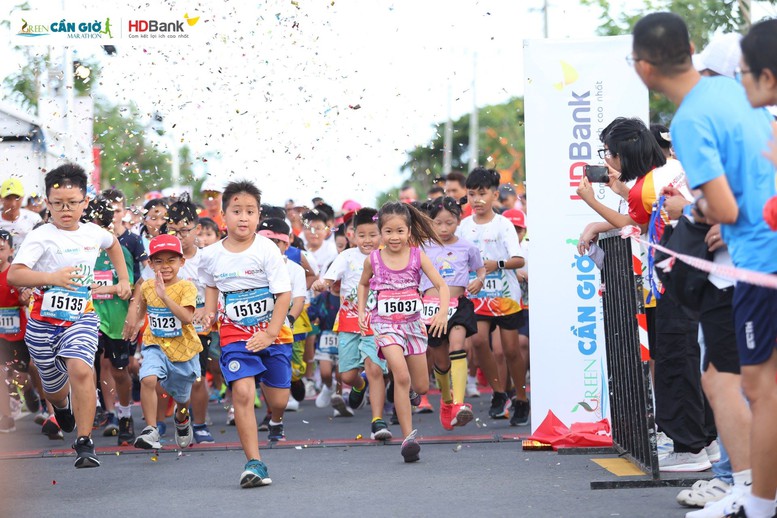 Green Cần Giờ Marathon HDBank 2024: Sống xanh, hành động xanh vì tương lai bền vững- Ảnh 2.