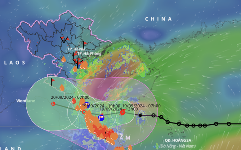 Đầu giờ chiều nay (19/9), bão số 4 đi vào đất liền Quảng Bình, Quảng Trị