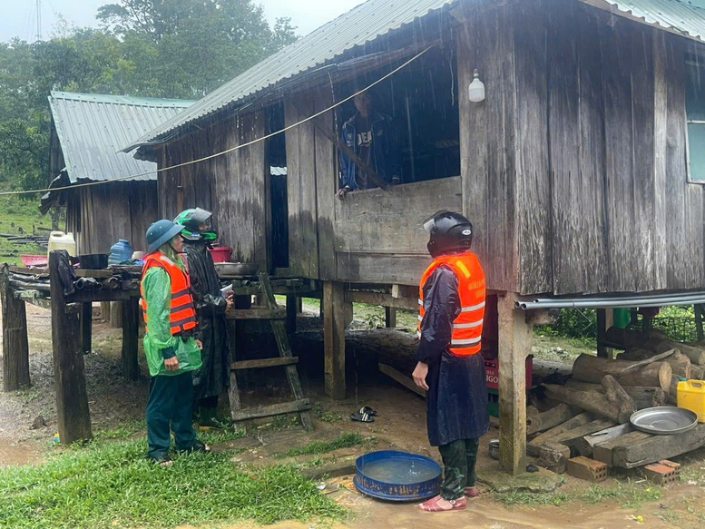 Quảng Trị: Sớm di dời dân ở khu vực nguy hiểm đến nơi an toàn- Ảnh 1.