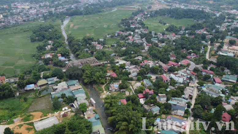 Cử tri ủng hộ thành lập 2 phường thuộc thành phố Lào Cai, tỉnh Lào Cai- Ảnh 1.