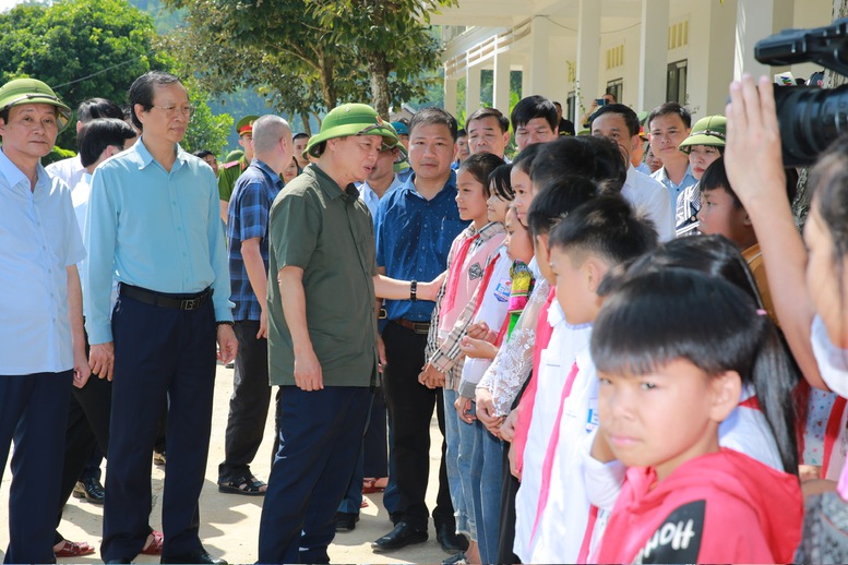 Phó Thủ tướng Trần Hồng Hà yêu cầu Thanh Hoá khẩn trương khôi phục hạ tầng xã hội thiết yếu bị ảnh hưởng bởi bão, lũ- Ảnh 2.