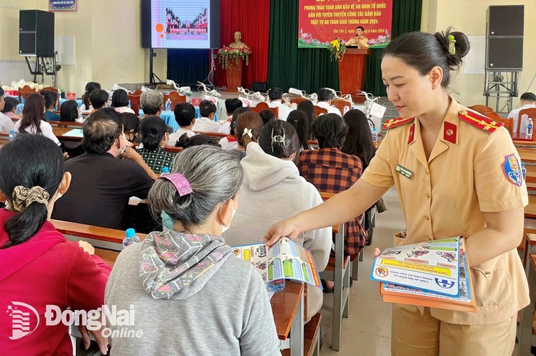 Đồng Nai thực hiện hàng loạt giải pháp để giảm tai nạn, ùn tắc giao thông- Ảnh 2.