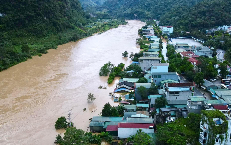 Cao Bằng tiếp tục sơ tán dân đến nơi an toàn