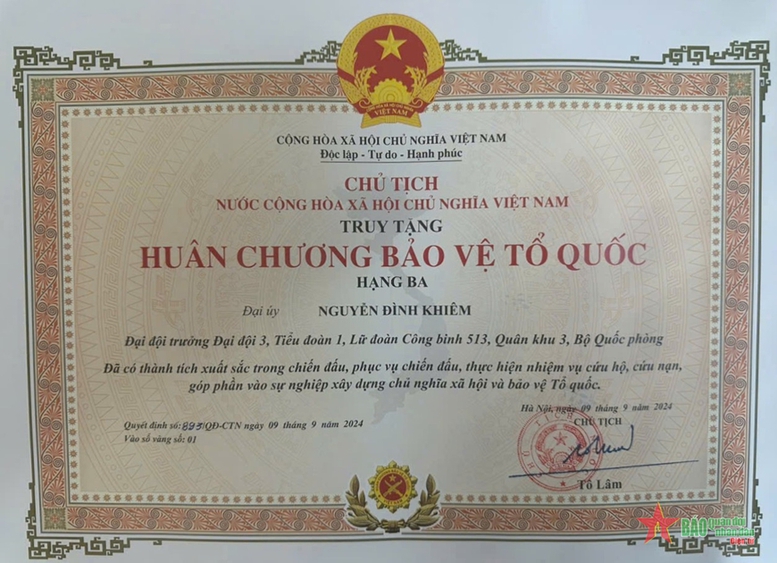 Chủ tịch nước truy tặng Huân chương Bảo vệ Tổ quốc hạng Ba cho quân nhân hy sinh khi chống bão số 3- Ảnh 2.