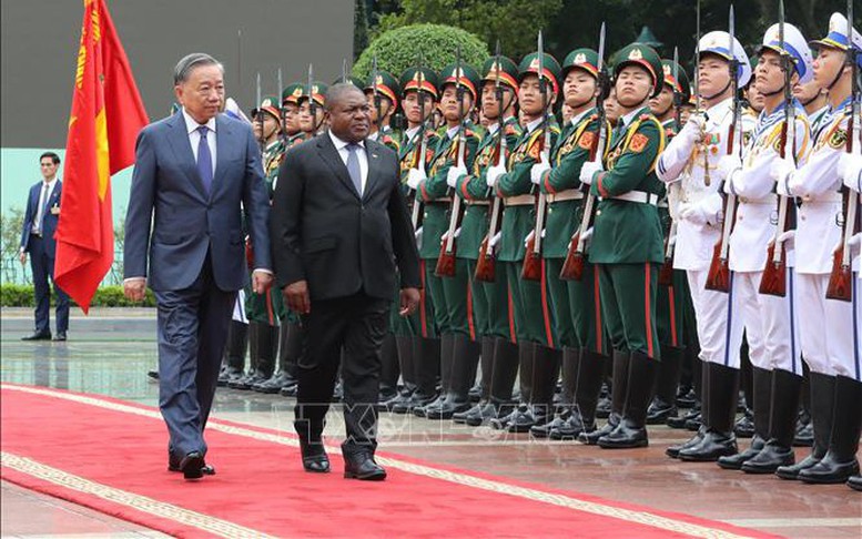Tổng Bí thư, Chủ tịch nước Tô Lâm chủ trì Lễ đón chính thức Tổng thống Mozambique