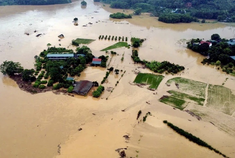 Tuyên Quang: Hơn 27.000 hộ dân đã được cấp điện trở lại sau bão số 3- Ảnh 2.