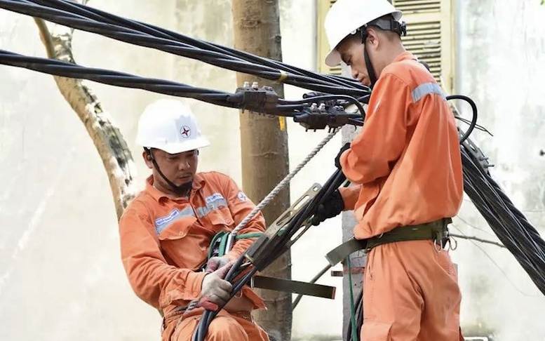 Tuyên Quang: Hơn 27.000 hộ dân đã được cấp điện trở lại sau bão số 3