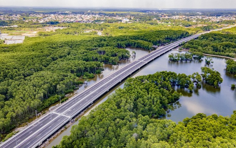 Phương án xe lưu thông trên 10km cao tốc Bến Lức - Long Thành