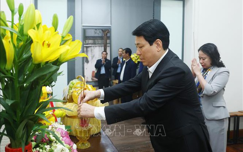 Chủ tịch nước Lương Cường chúc Tết, tri ân các đồng chí nguyên lãnh đạo Đảng, Nhà nước