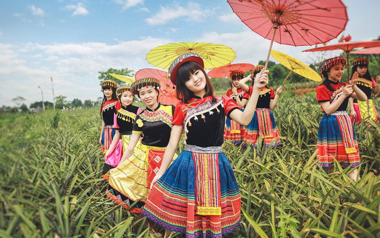 Phong tục ngày mùng 1 Tết của người Mông