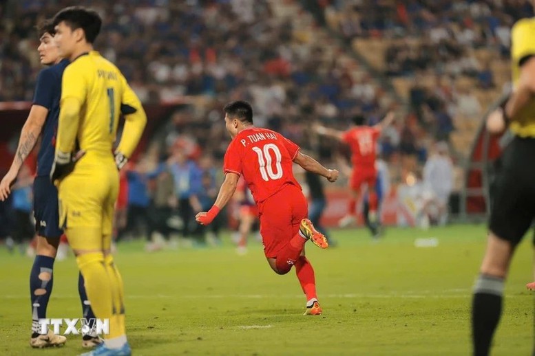 AFF Cup 2024: VIỆT NAM ĐỨNG TRÊN ĐỈNH CAO ĐÔNG NAM Á!!!- Ảnh 4.