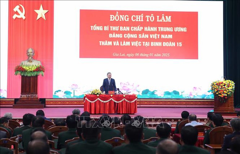 Tổng Bí thư Tô Lâm thăm cán bộ, chiến sĩ Quân đoàn 34 và Binh đoàn 15 tại Gia Lai- Ảnh 4.