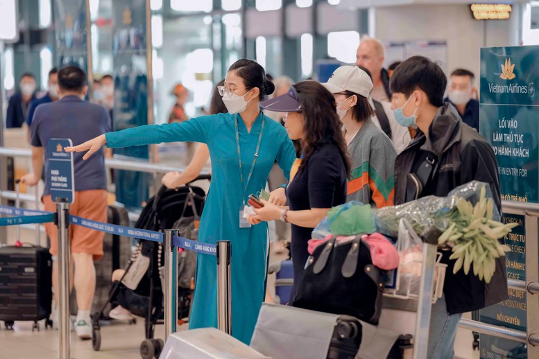 Nhiều chặng bay nội địa 'cháy vé', Cục Hàng không yêu cầu tăng chuyến cho Tết Nguyên đán- Ảnh 2.