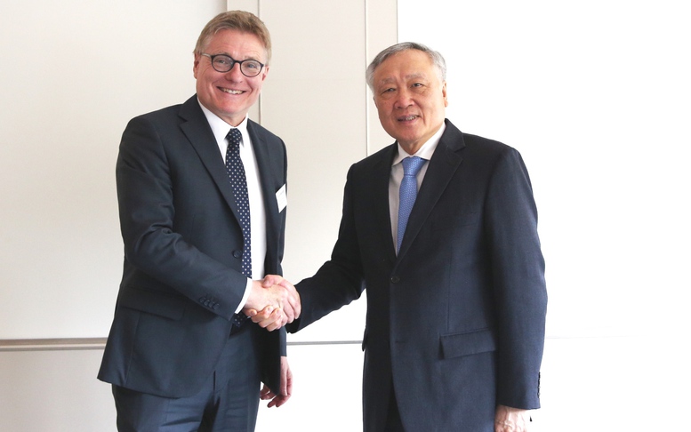 Tăng cường hợp tác kinh tế, tài chính giữa Việt Nam với Đức và Luxembourg