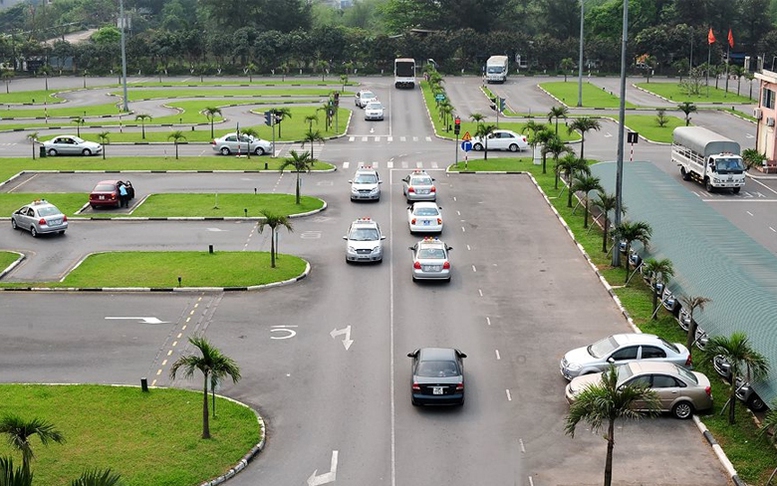 Đề xuất mức phí sát hạch lái xe mới