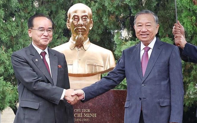 Tổng Bí thư Tô Lâm dự Lễ khánh thành tượng Chủ tịch Hồ Chí Minh tại Triều Tiên