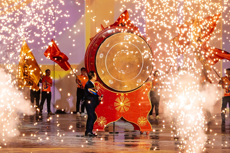 SHB và T&T Group đồng hành đưa văn hóa Việt ra thế giới- Ảnh 2.