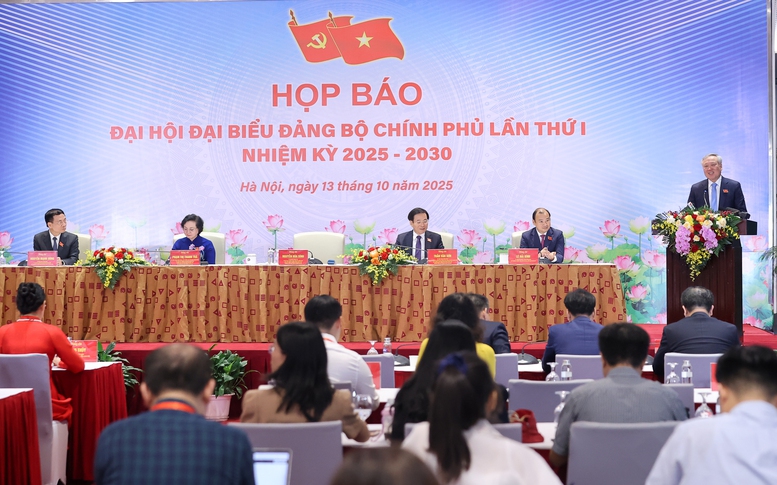 Chính phủ sẽ làm hình mẫu đổi mới quản trị số, xây dựng quốc gia số toàn diện- Ảnh 2.