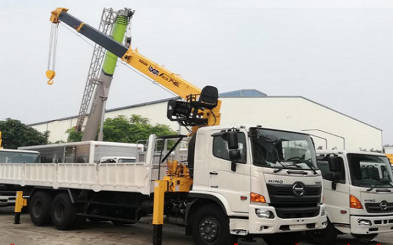 Cho thuê xe cẩu hàng hóa có cần giấy phép kinh doanh vận tải?