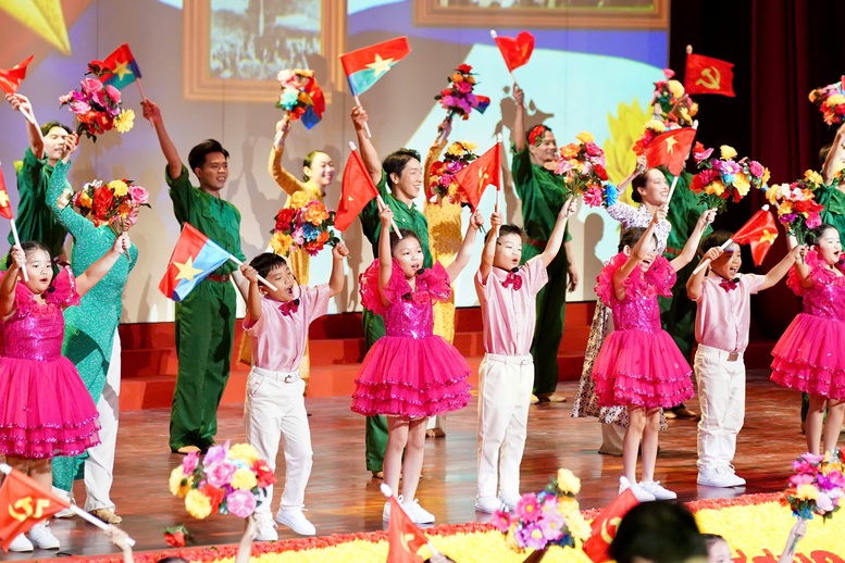 Nhiệm kỳ mới: TPHCM tiếp tục vai trò dẫn dắt, truyền cảm hứng phát triển cho cả nước- Ảnh 7.
