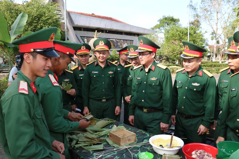 LLVT Quân khu 5: 80 năm sắt son lời thề hy sinh vì Tổ quốc- Ảnh 2. LLVT Quân khu 5: 80 năm sắt son lời thề hy sinh vì Tổ quốc- Ảnh 2.